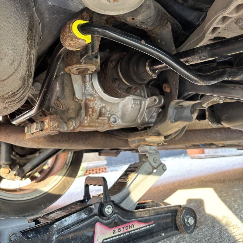 BMW E36/E46 Race Sway Bar Bushings installation process