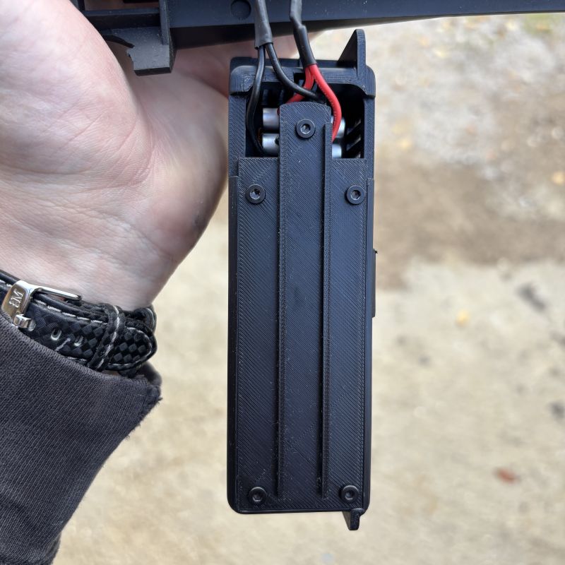 BMW E46 USB-C Charger Behind